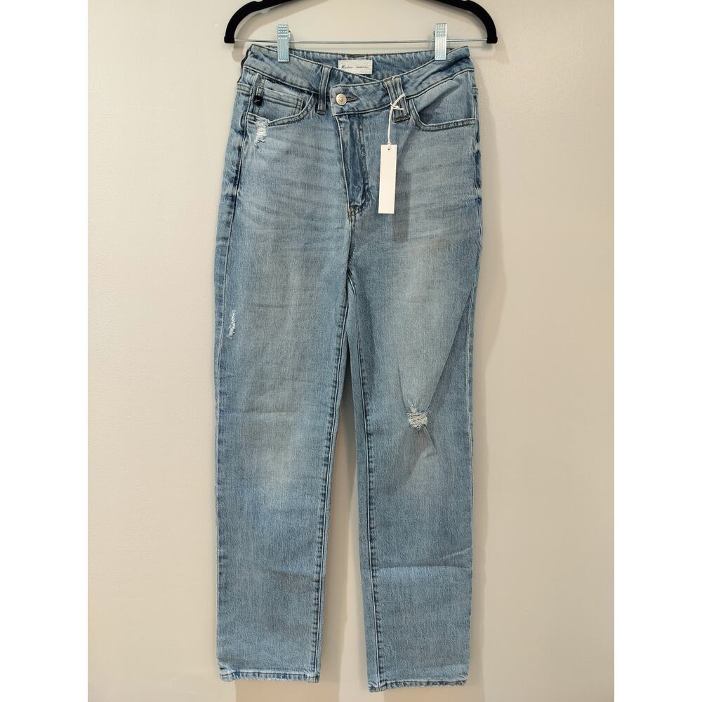 KanCan Women’s High Rise Distressed Straight Jeans Size 5/26